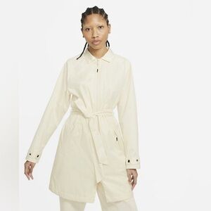 Nike Windrunner Cream Trench Coat Small Women’s